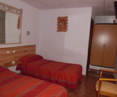 Europa Hotel *