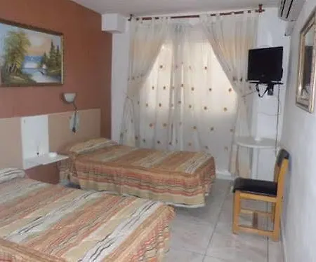 Hotel Europa *